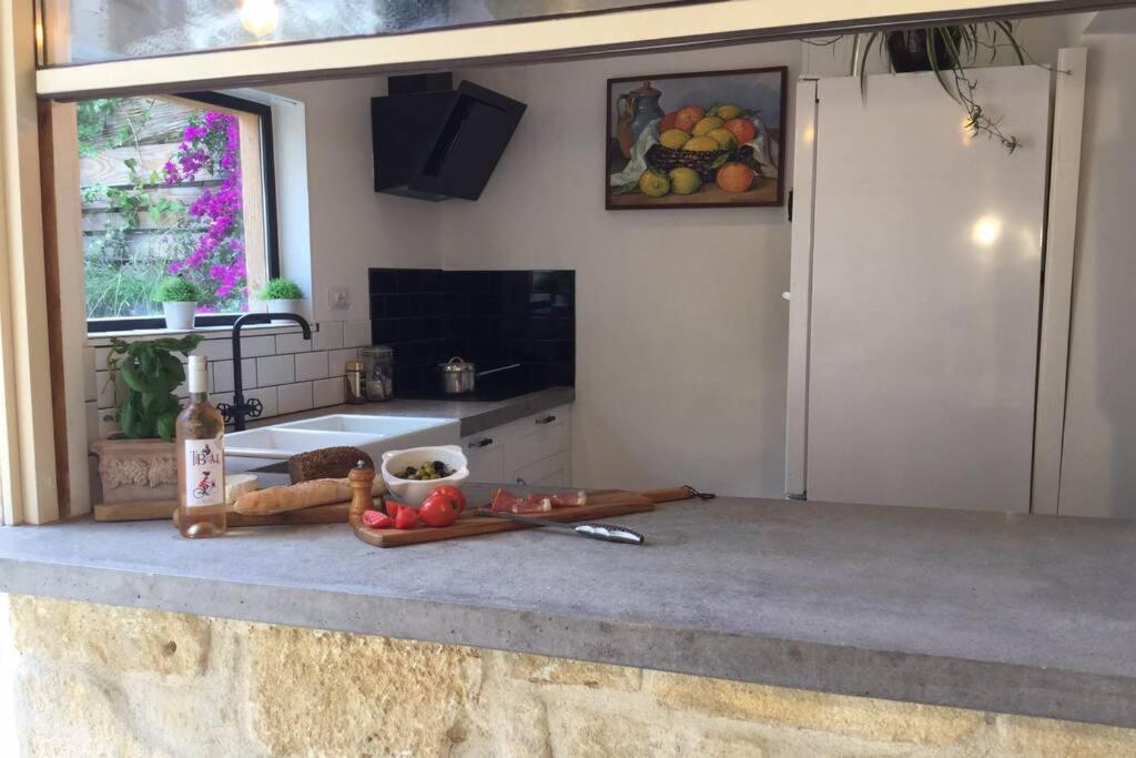 Petit Paradis, 1 Bedroom House ซอมมิแยร์ ภายนอก รูปภาพ