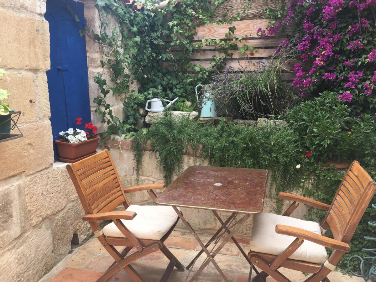 Petit Paradis, 1 Bedroom House ซอมมิแยร์ ภายนอก รูปภาพ